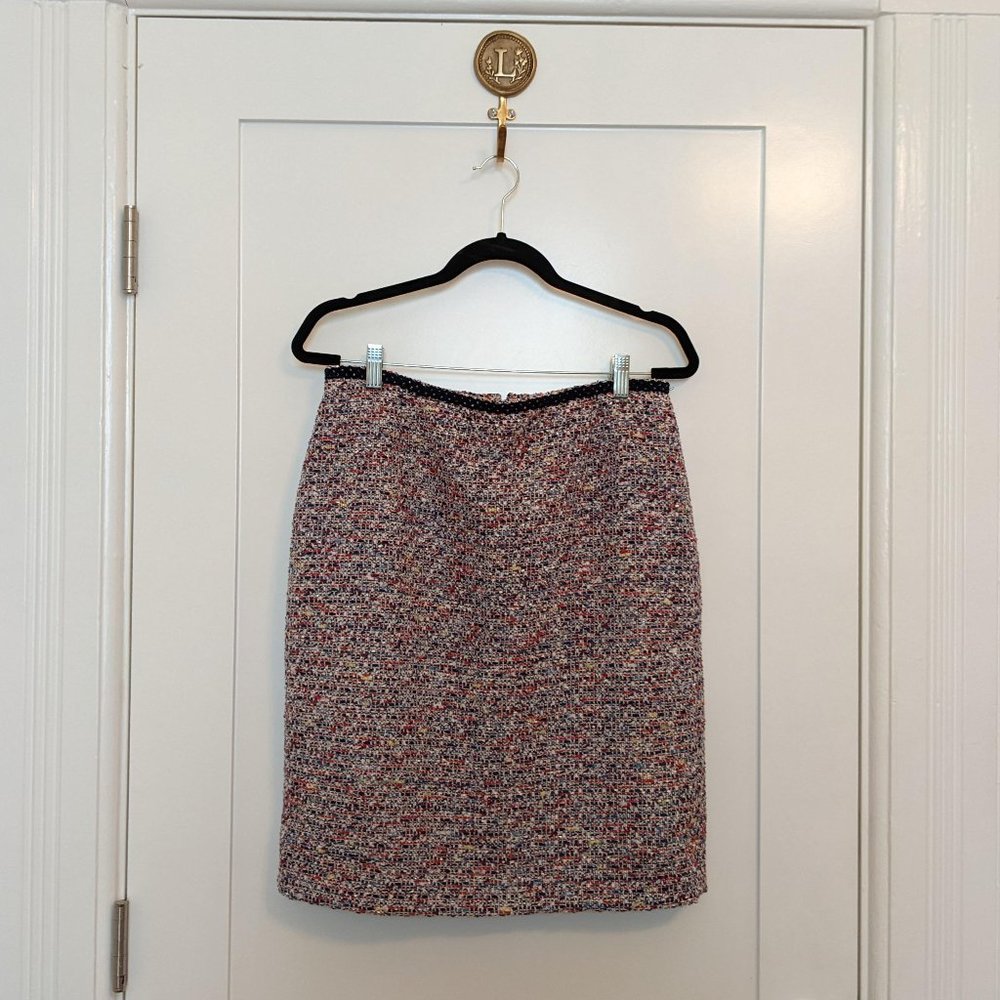 NWT Tahari ASL Boucle Multi-colored Skirt in Size 8